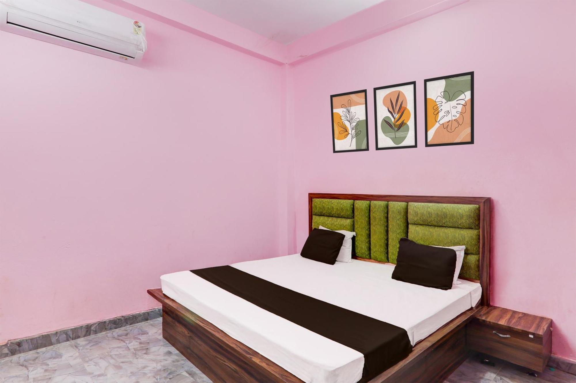 Hotel O Aditya Guest House Gorakhpur Exterior photo